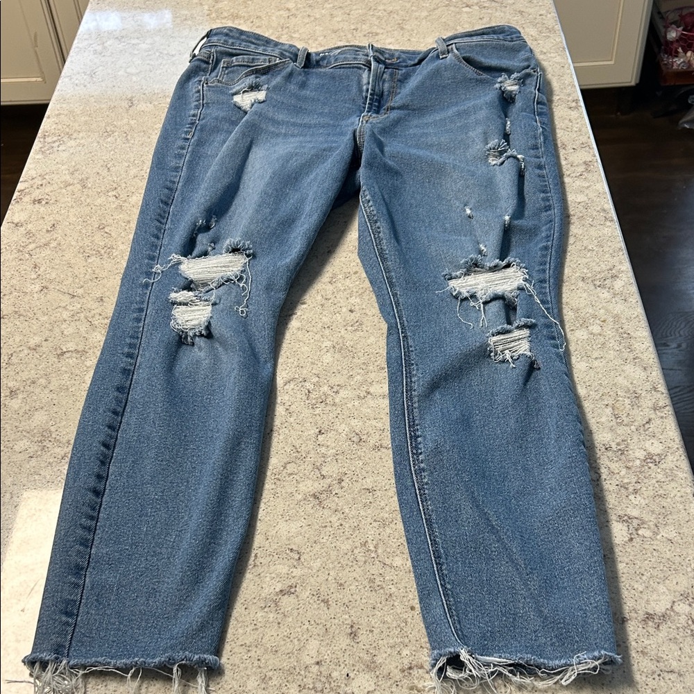 Old Navy Ripped Skinny Jeans in Classic‎ Blue